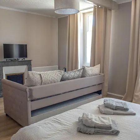 Escale Au Clos Martin De Juillers Et D'hotes Saint-Martin-de-Juillers