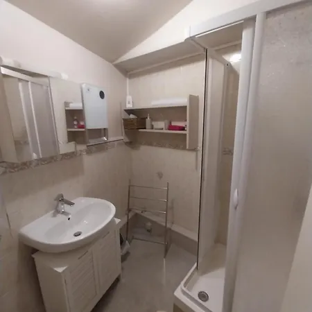 Escale Au Clos Martin De Juillers Et D'hotes